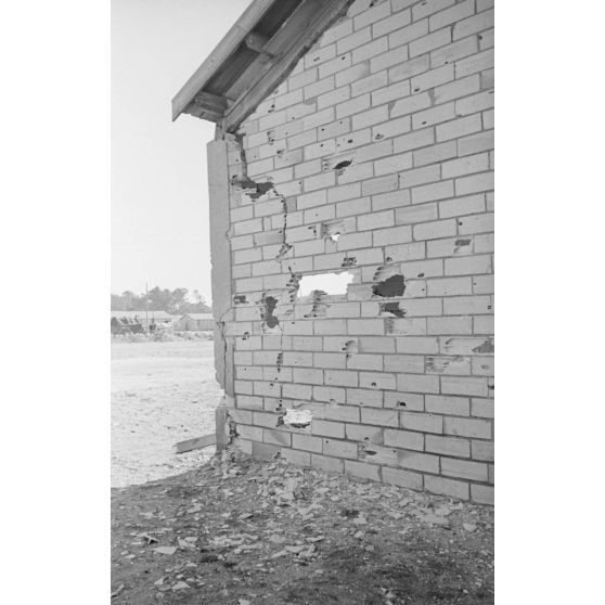A Bordeaux, le Frontstalag 221 qui retient notamment des prisonniers coloniaux.