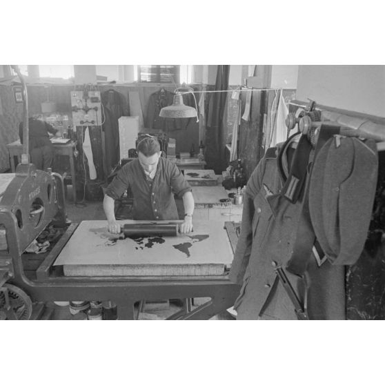 Un service de cartographie de l'armée de terre allemande.