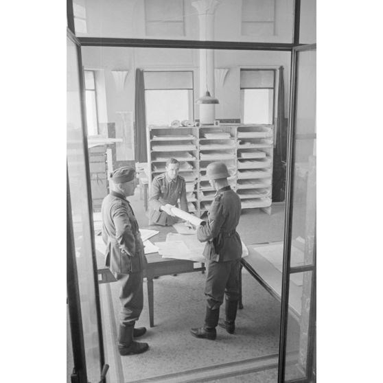 Un service de cartographie de l'armée de terre allemande.