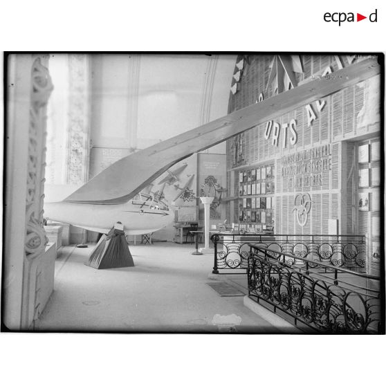 Exposition lors de la "semaine de l'aviation" à Vichy.