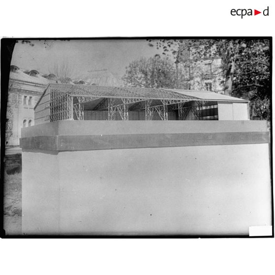 Exposition lors de la "semaine de l'aviation" à Vichy.