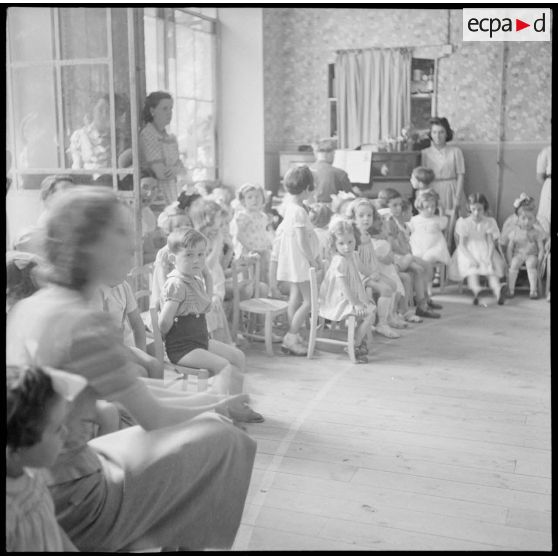Centre d'hébergement pour jeunes enfants du service social de l'armée de l'Air.