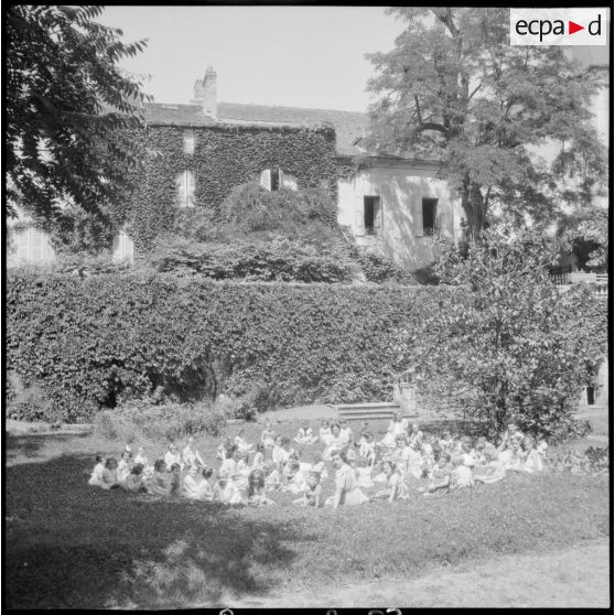 Centre d'hébergement pour jeunes enfants du service social de l'armée de l'Air.