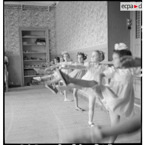 Centre d'hébergement pour jeunes enfants du service social de l'armée de l'Air.