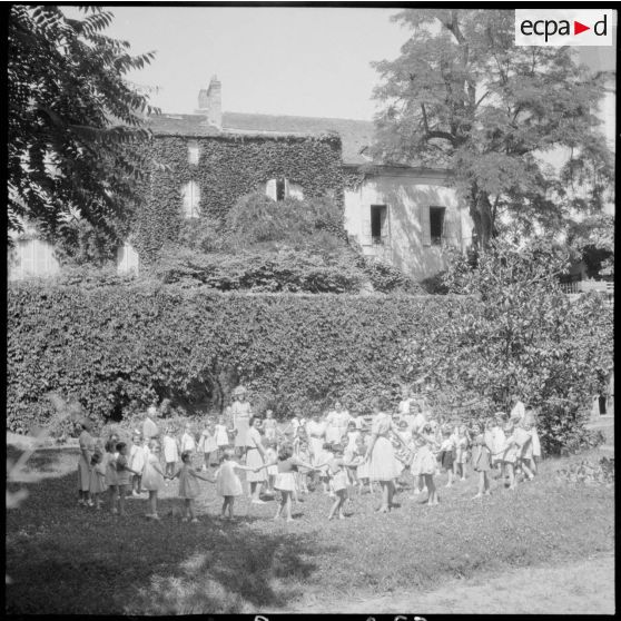 Centre d'hébergement pour jeunes enfants du service social de l'armée de l'Air.