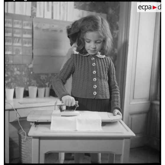 Centre d'hébergement pour jeunes enfants du service social de l'armée de l'Air.