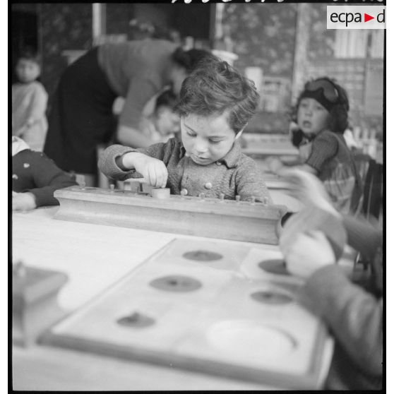 Centre d'hébergement pour jeunes enfants du service social de l'armée de l'Air.