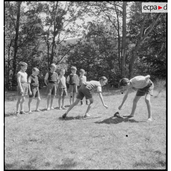 Des scouts effectuent un séjour d'été dans la commune de Chavaniac-Lafayette.