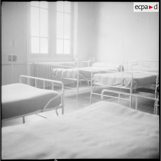 Chambre du dispensaire de Lyon.