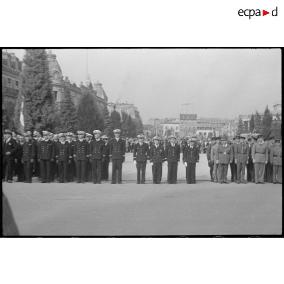 Cérémonie commémorative de la bataille de Dakar en septembre 1940.