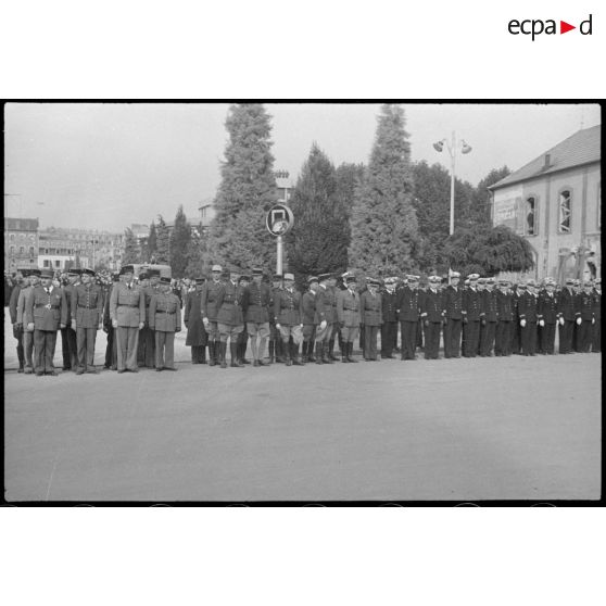 Cérémonie commémorative de la bataille de Dakar en septembre 1940.