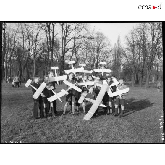Photographie de groupe d'enfants à Vincennes.