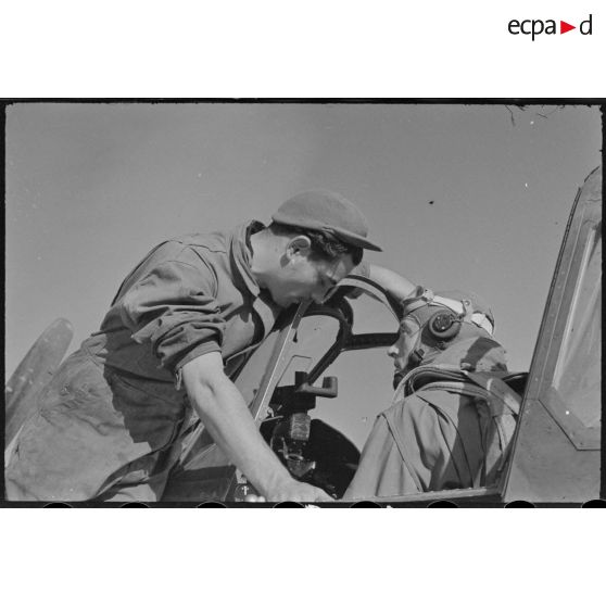 Derniers conseils avec le mécaniciens et le pilote.