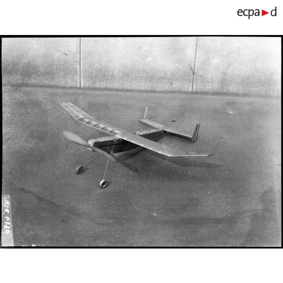 Modèles réduits de planeur.