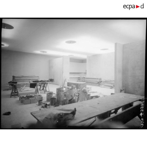 La salle du fond de l'exposition.