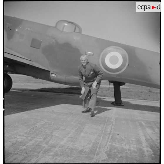 Arrivée du baron Beaverbrook à Cazaux.