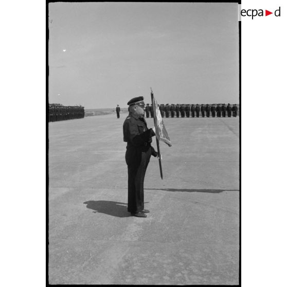 Présentation des fanions.