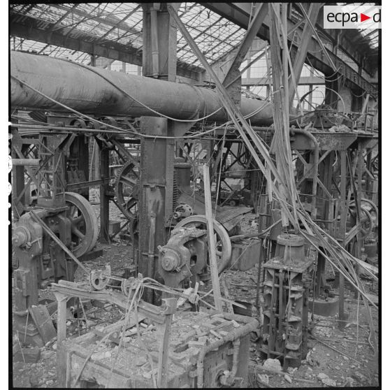 Les ruines de l'usine Gnome et Rhône à Gennevilliers.