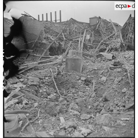 Les ruines de l'usine Gnome et Rhône à Gennevilliers.