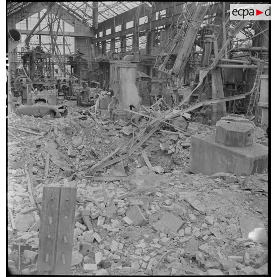 Les ruines de l'usine Gnome et Rhône à Gennevilliers.