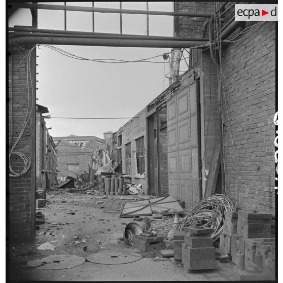 Les ruines de l'usine Gnome et Rhône à Gennevilliers.