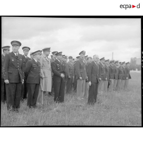 Les officiels de la cérémonie.