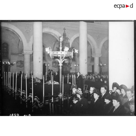 La cérémonie religieuse.