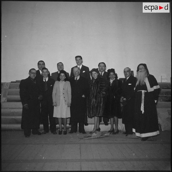 Arbre de Noël à la SNCASO à Suresnes.