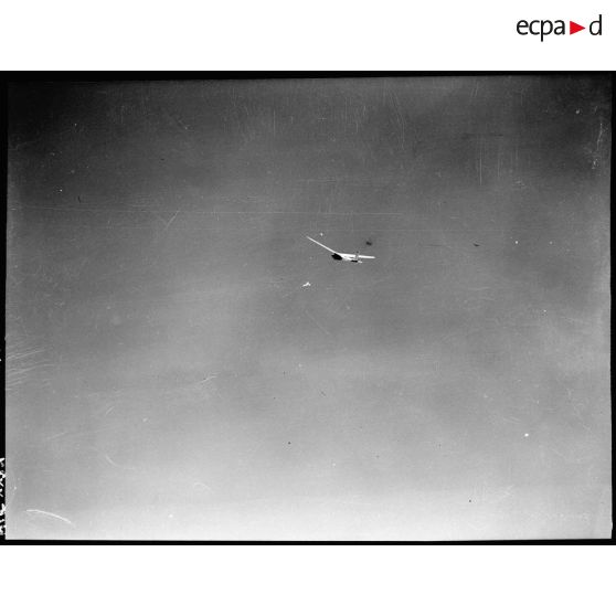 Modèle en vol lors du concours en Algérie.