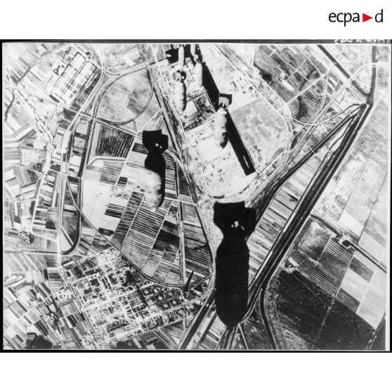 Bombardement aérien.