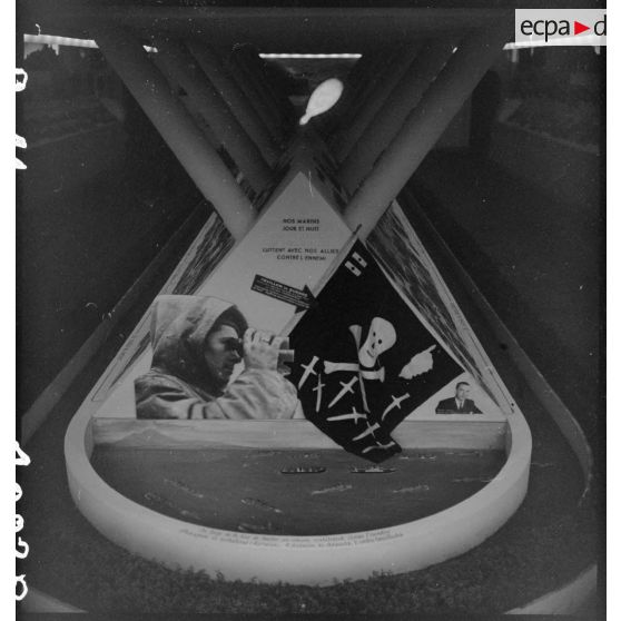 Exposition "Français, voici notre Armée" à Paris. [description provisoire]