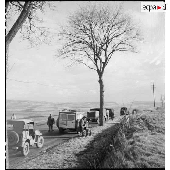 Bataille d'Alsace : La 2e DB au repos à Obernai. [description provisoire]