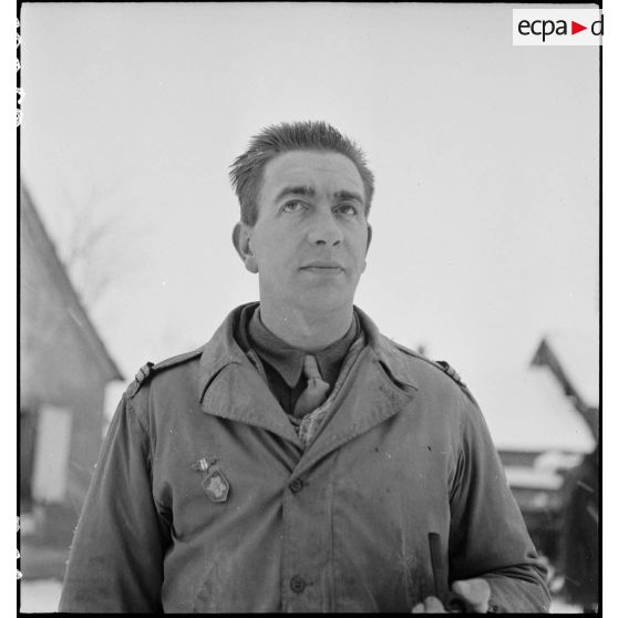 Bataille d'Alsace : La 2e DB au repos à Obernai. [description provisoire]