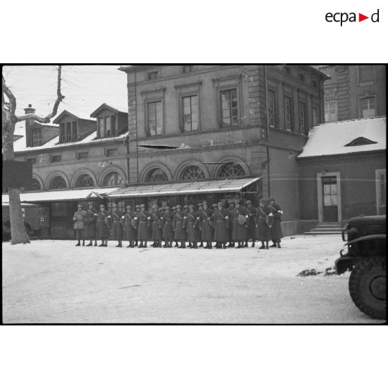 Bataille d'Alsace : Le 25e Bataillon médical à Mulhouse et dans ses environs. [description provisoire]