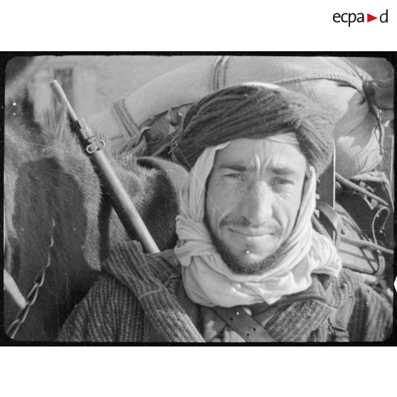 Portrait de goumier. [description provisoire]