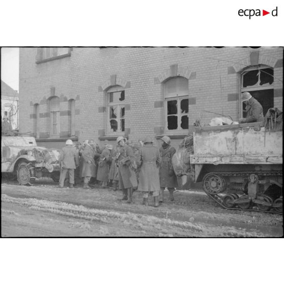 Bataille d'Alsace : La libération de Colmar. (2/13) [description provisoire]