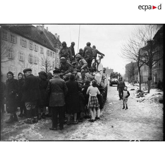 Bataille d'Alsace : La libération de Colmar. (3/13). [description provisoire]