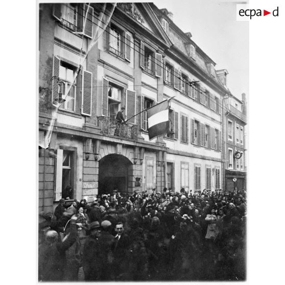 Bataille d'Alsace : La libération de Colmar. (3/13). [description provisoire]