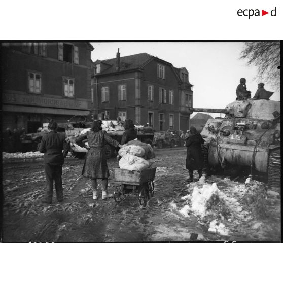 Bataille d'Alsace : La libération de Colmar. (3/13). [description provisoire]