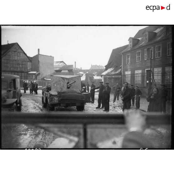 Bataille d'Alsace : La libération de Colmar. (3/13). [description provisoire]