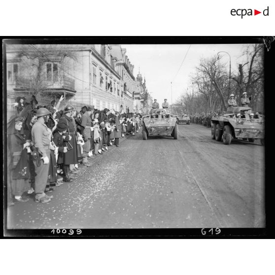 Bataille d'Alsace : Cérémonie célébrant la libération de Colmar. (8/13) [description provisoire]