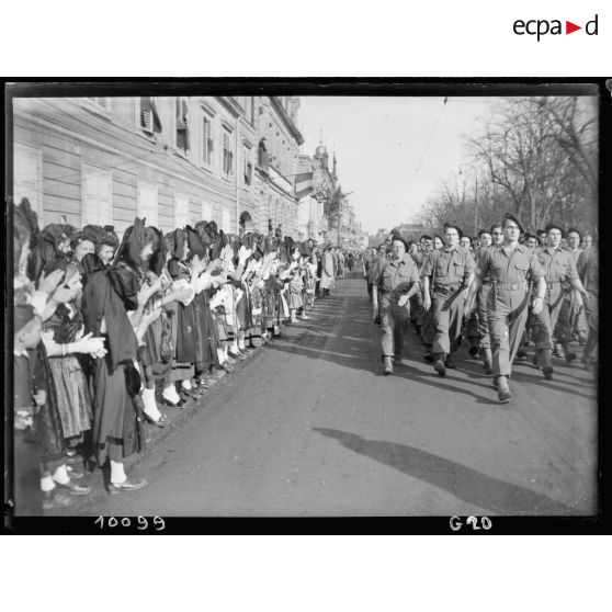 Bataille d'Alsace : Cérémonie célébrant la libération de Colmar. (8/13) [description provisoire]