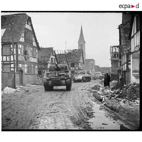 Prise de Rossfeld (et de Herbsheim) par le GTL et les éléments du 4e RTT (Régiment de tirailleurs tunisiens) ayant franchi l'Ill. [description provisoire]