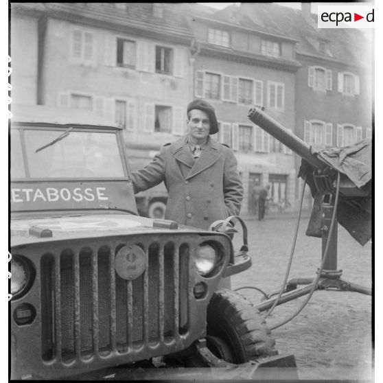 Cérémonie au monastère de Sainte-Odile (Bas-Rhin), le 10 février 1945. [description provisoire]