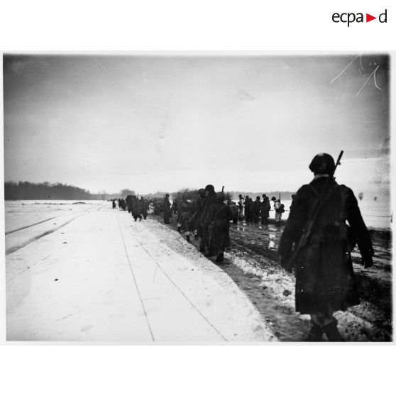 Offensive du CC 6 de la 5e DB dans le secteur de Jebsheim. [description provisoire]