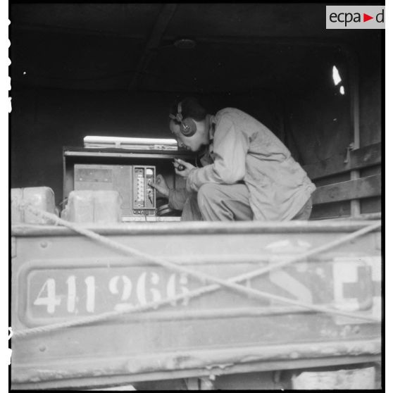 Bataille d'Alsace : Un poste sanitaire de la 2e DB en Alsace. [description provisoire]