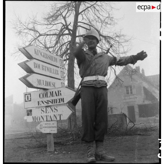 Détachement de circulation routière (DCR) : orientation aux carrefours, villes et villages…, des convois militaires. [description provisoire]