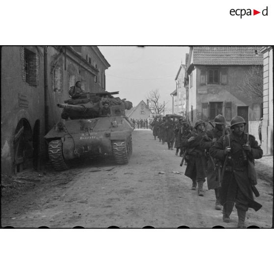 Arrivée des forces alliées à Lauterbourg. [description provisoire]