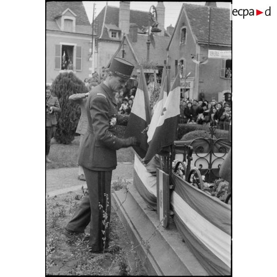 Monument aux morts Argenton-sur-Creuse. [description provisoire]