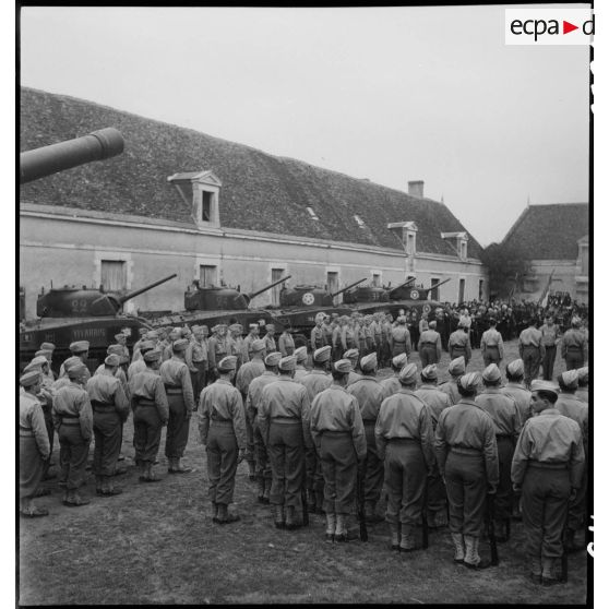 2e escadron du 12e RCA. [description provisoire]